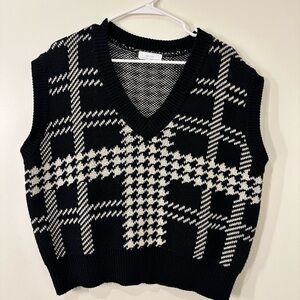 Sweater Vest - Oak and Fort